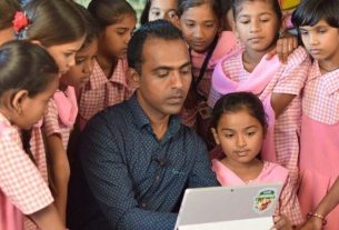 Disley Guruji became the first Indian to receive the 'Global Teacher Prize'
