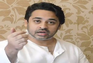 Nilesh Rane targets Thackeray government about maratha arkshan
