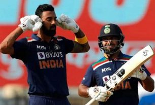 Ind vs Eng 2nd ODI : India set 337 runs target for England