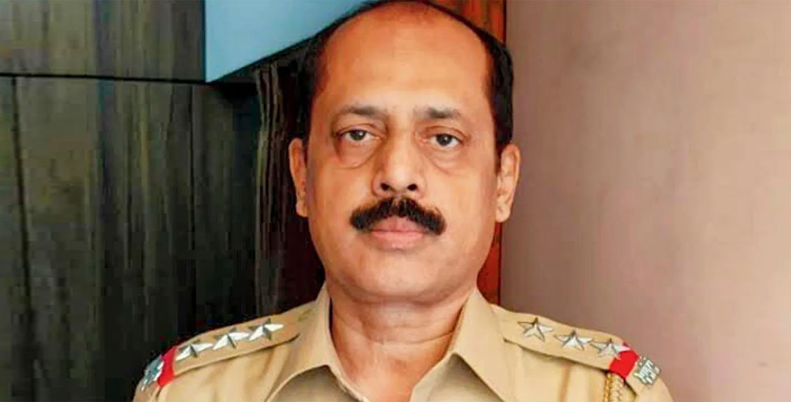 I am being made a scapegoat, claimed Sachin Waze in court