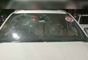 MLA Gopichand Padalkar's car pelted with stones