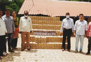 Goods worth Rs 18 lakh 80 thousand including liquor seized from state excise department
