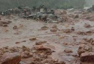 Six houses got damaged due to a landslide at Indira Nagar in Kalwa east