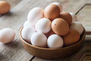egg can be contaminated with dangerous bacteria that make you seriously sick