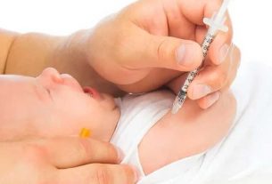 a 2-month-old girl and a 4-month-old baby accidentally got the corona vaccine