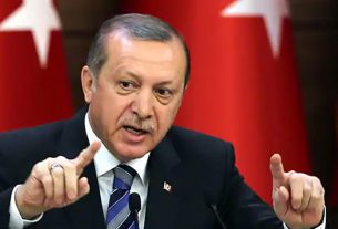 Turkey changes its name to Türkiye on world stage
