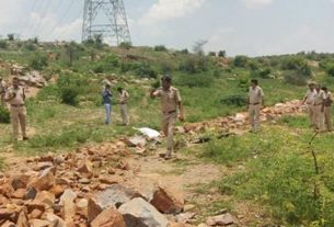 Haryana police officer tries to stop illegal mining, run over by truck