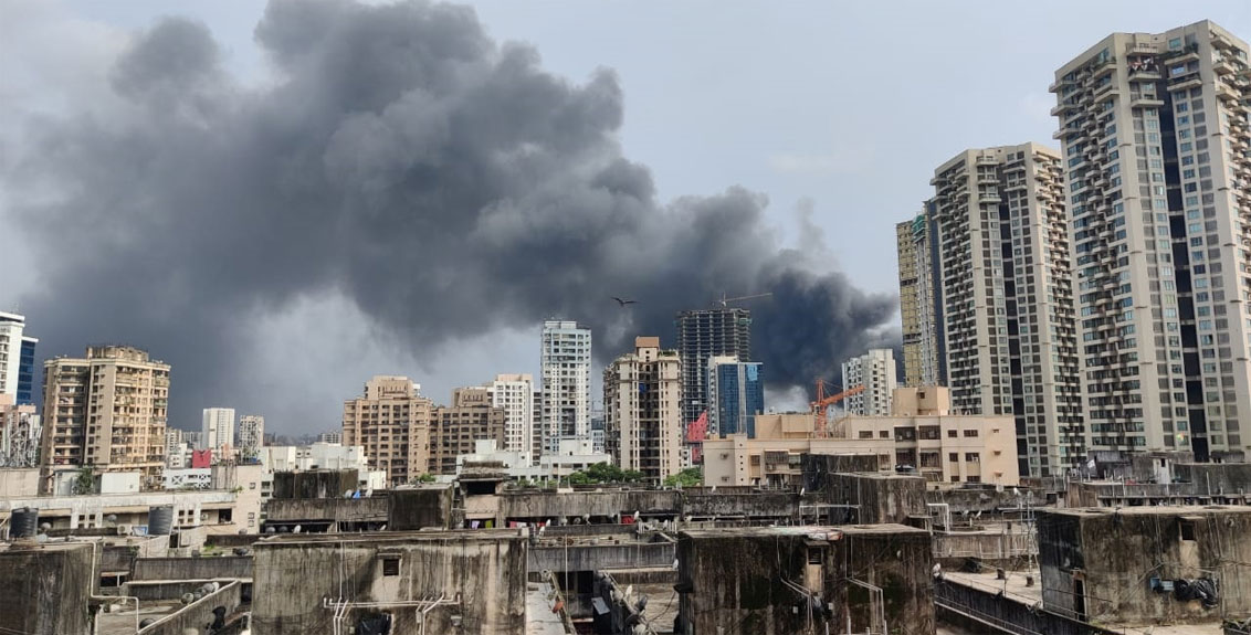 fire breaks out at film set