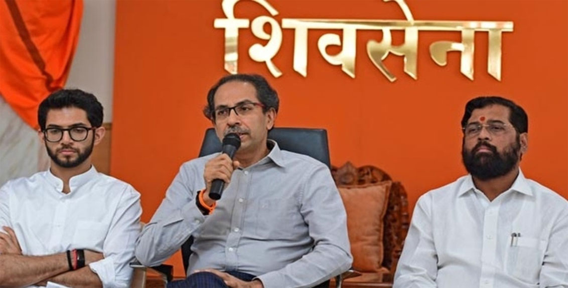 Election commission asks Uddhav Thackeray and Eknath Shinde to submit evidence to prove majority in Shivsena