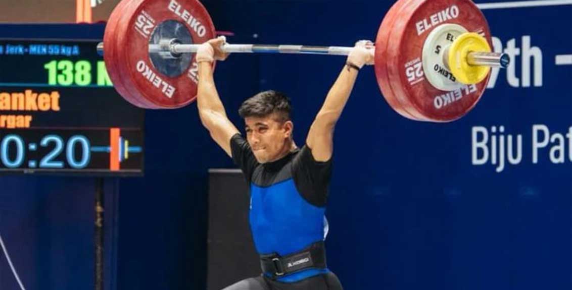 Commonwealth Games silver medalist Sanket Sargar has been announced a prize of Rs 30 lakhs by the state government
