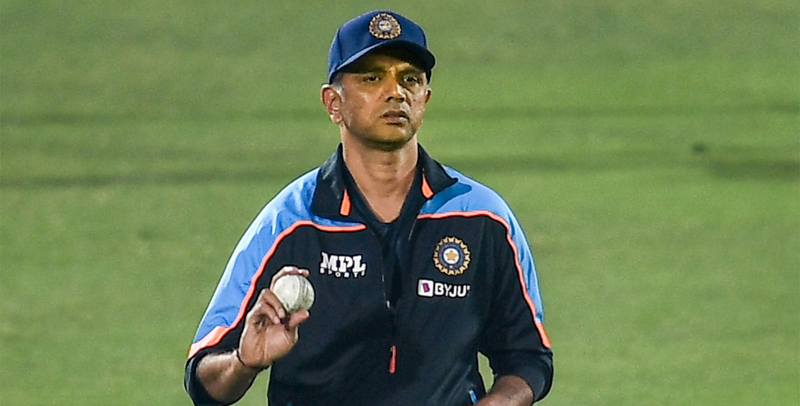 India head coach Rahul Dravid tests Covid-19 positive