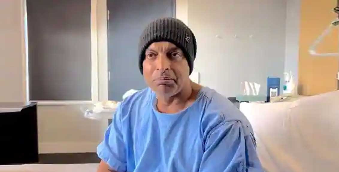 Shoaib Akhtar is undergoing treatment at the hospital, he shared video for fans