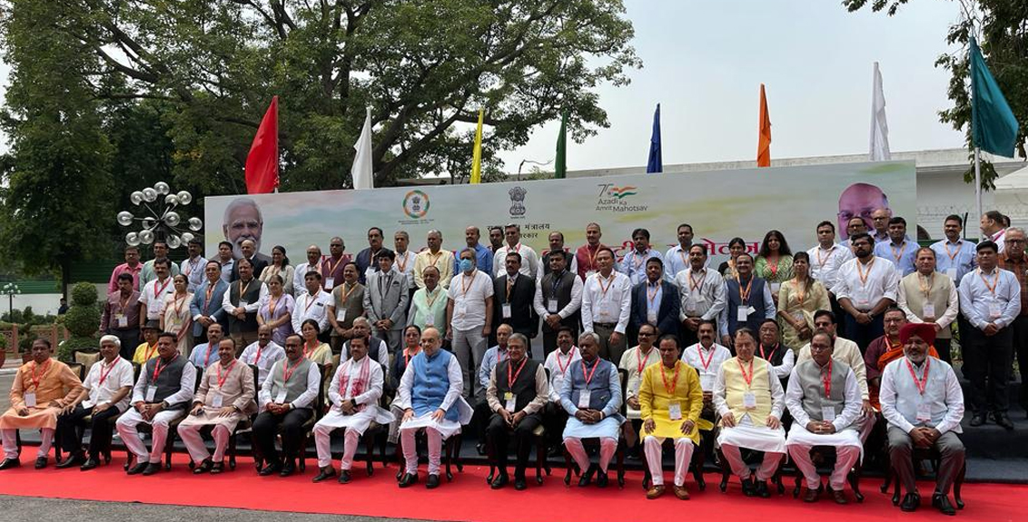 Cooperative Minister Atul Save's demand to raise the price of sugar to Rs 3600 in the National Cooperative Council