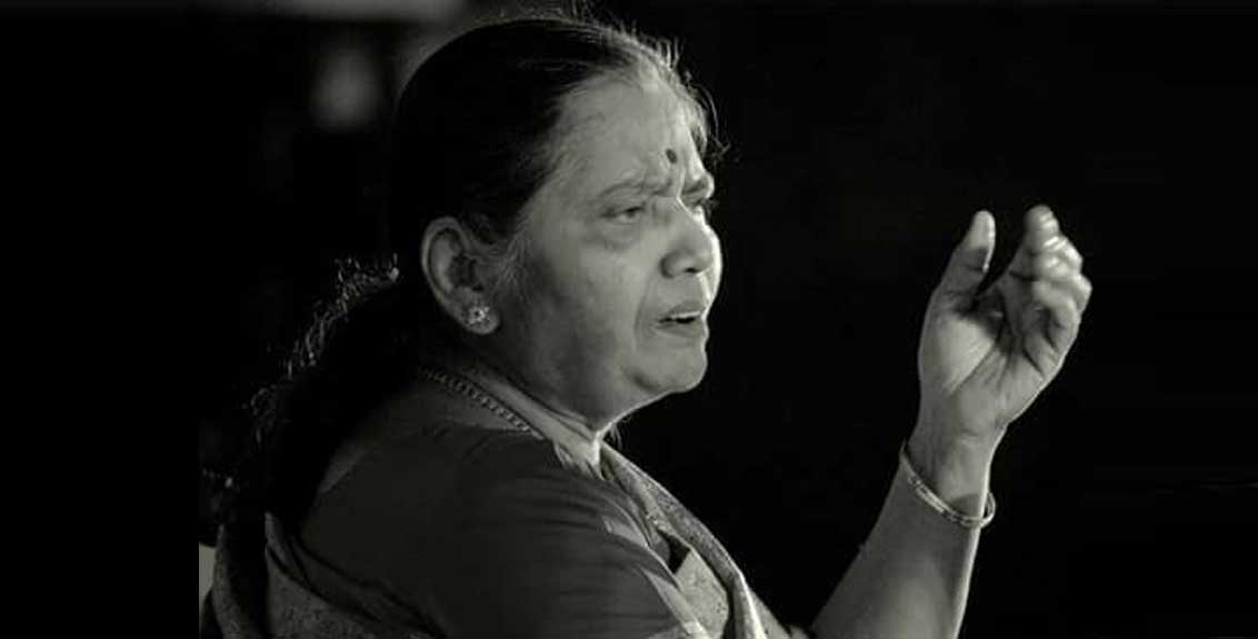 Chief Minister Eknath Shinde pays tribute to Pandita Malinitai Rajurkar