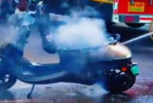 Ola electric scooter caught fire in Pune