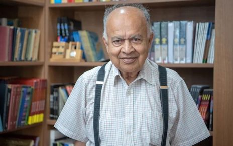 Astrophysicist Dr Jayant Narlikar Dies In Pune