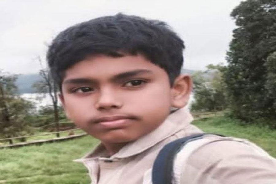 Kolhapur boy electrocuted by 11kV power line while retrieving ball