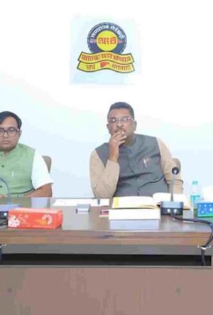 MSRTC bus advertisement revenue plan Maharashtra